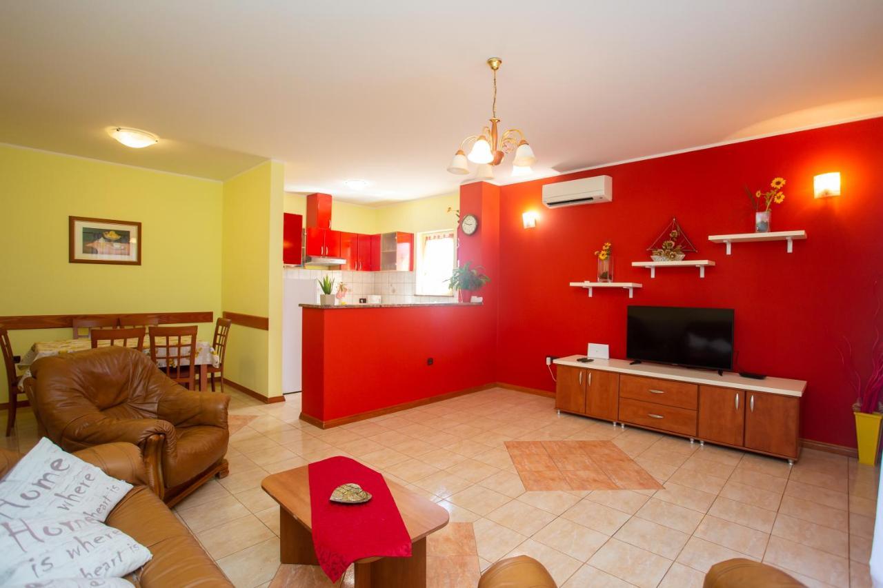 Holiday Home Labud Žminj Kültér fotó